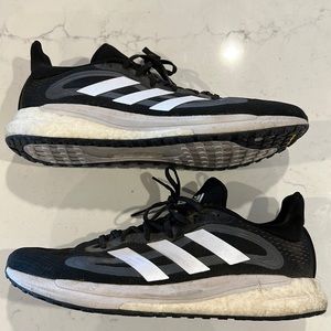 Men’s size 12 Adidas solar glide athletic shoes
